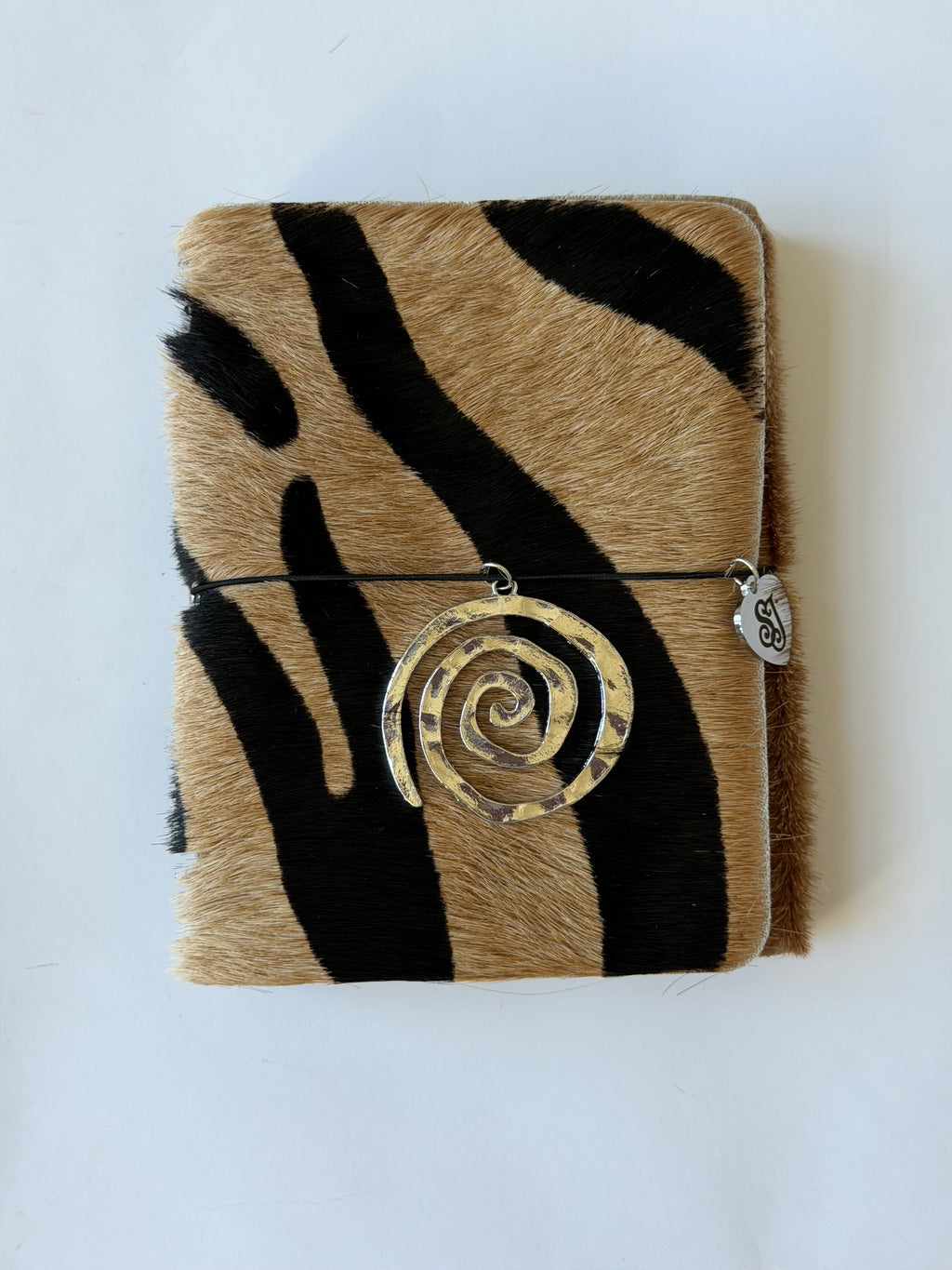 zebra trifold 💋