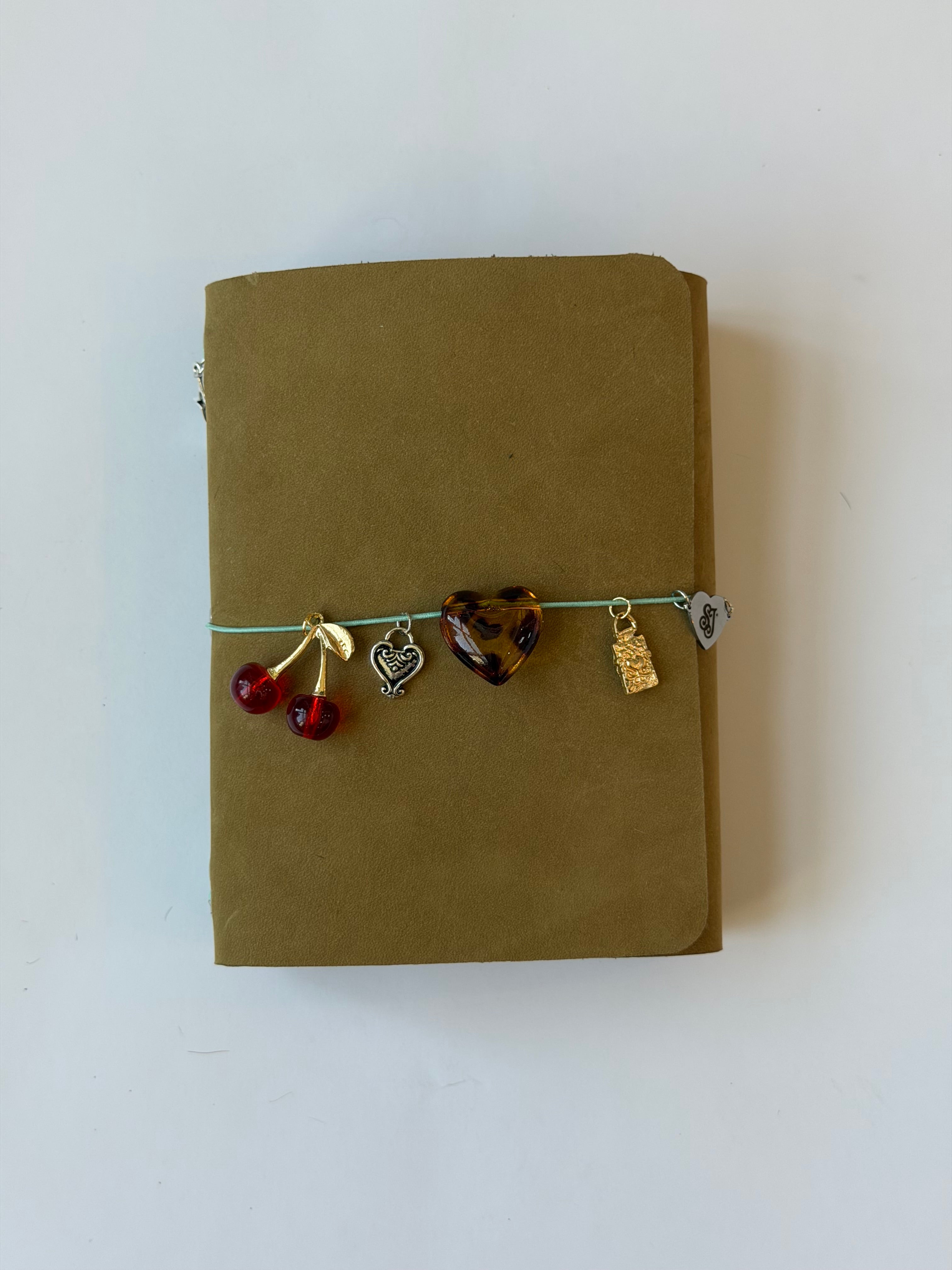 A6 olive