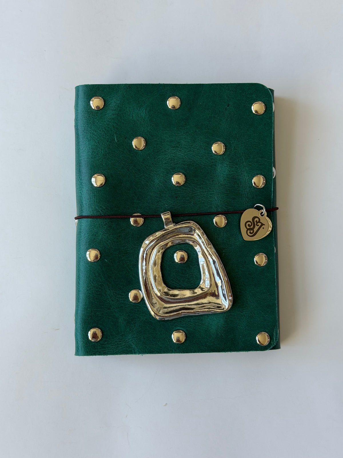 A6 briella trifold