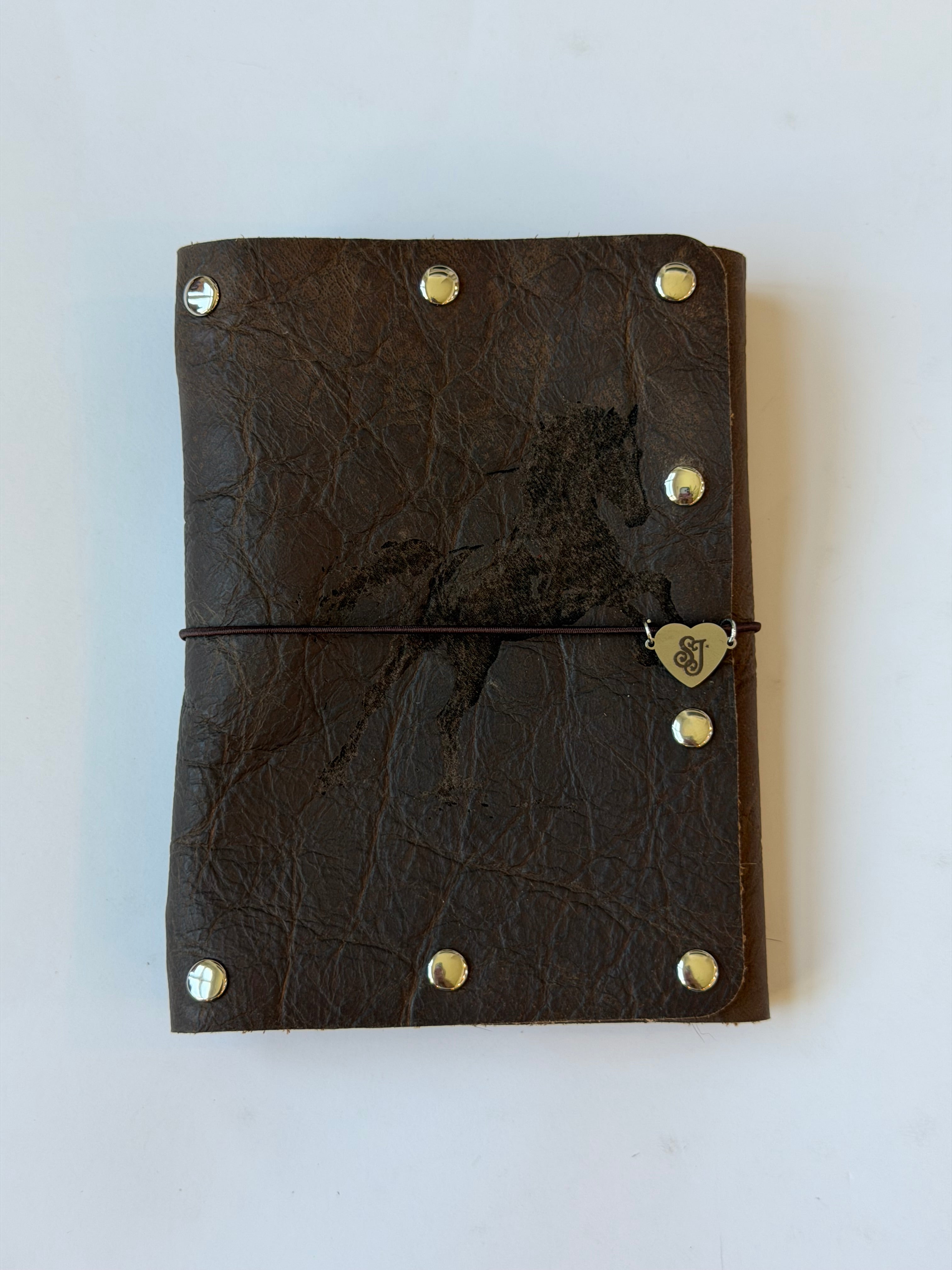 A6 wild woman (brown)