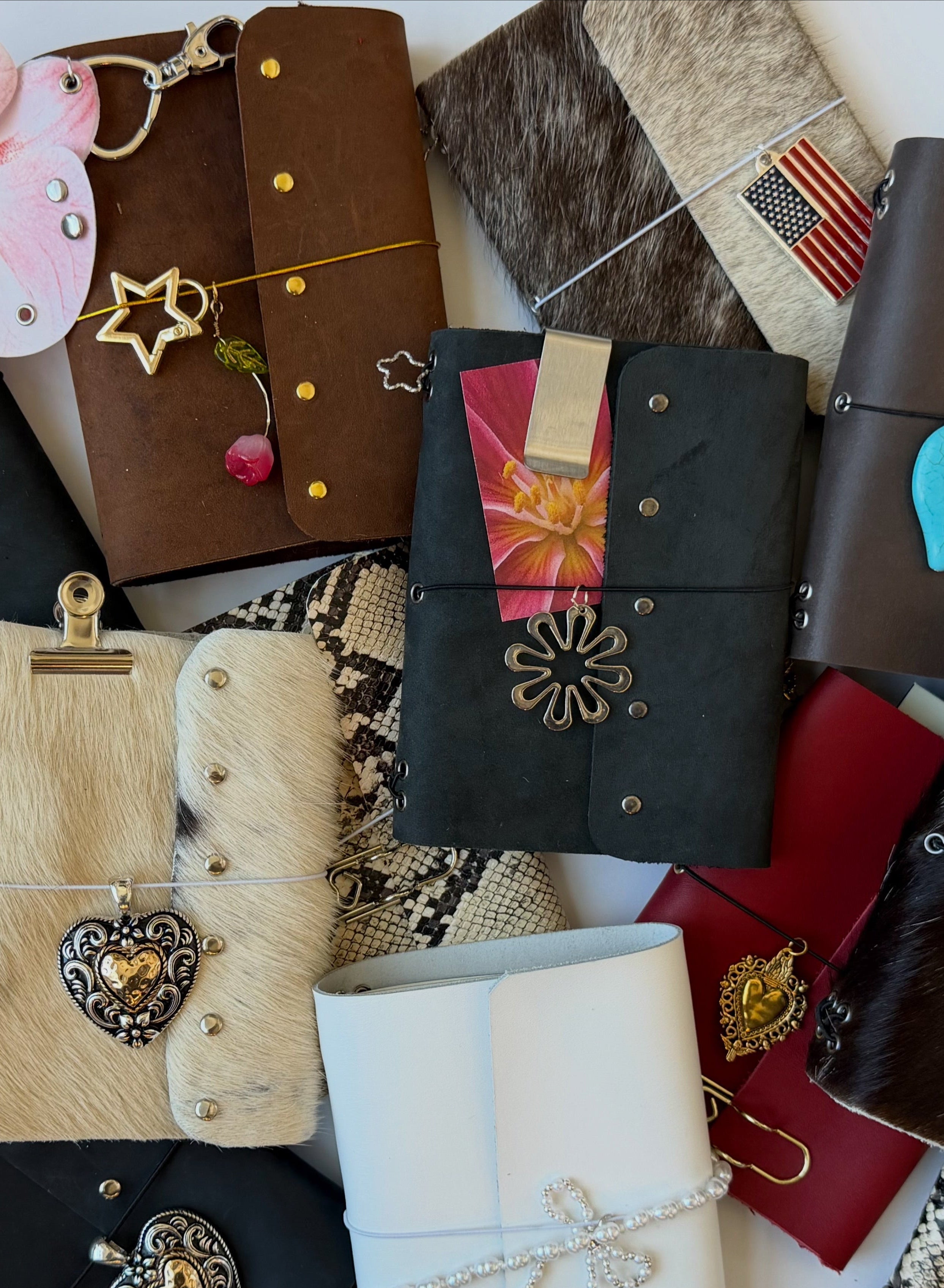 adorned custom journal ･ﾟ✧*