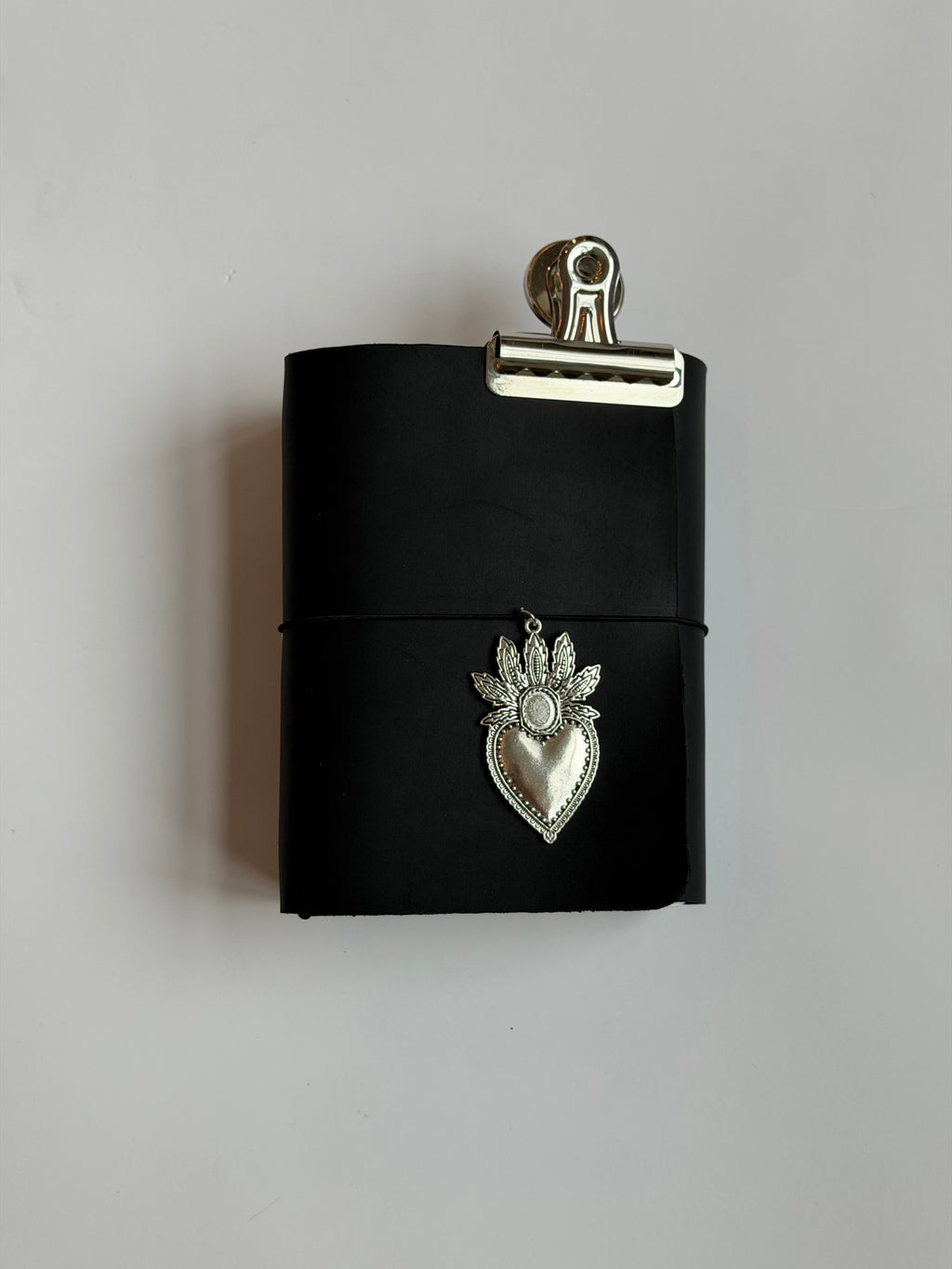 adorned custom journal ･ﾟ✧*